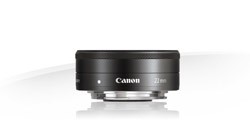 Canon EF-M 22mm STM